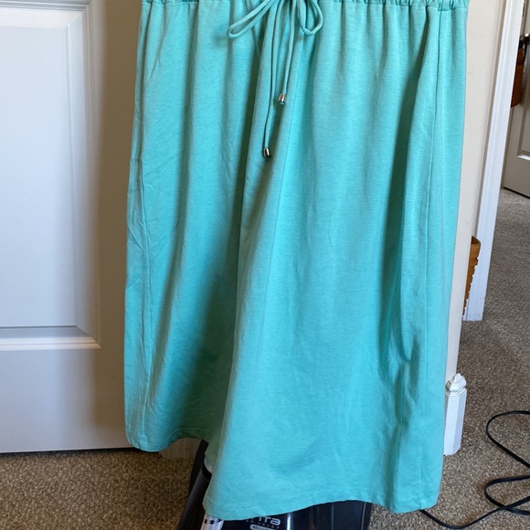 Relaxed Restyled Dress - Picture 2 of 5